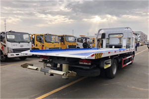 元谋汽车救援补胎